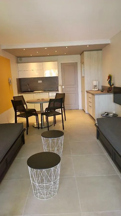 Appartement Les Rivages des Issambres à Les Issambres 0*,